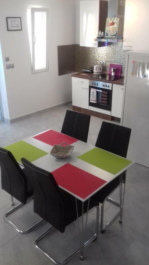 Holiday Home Nora**** Loznati Cres Exteriör bild